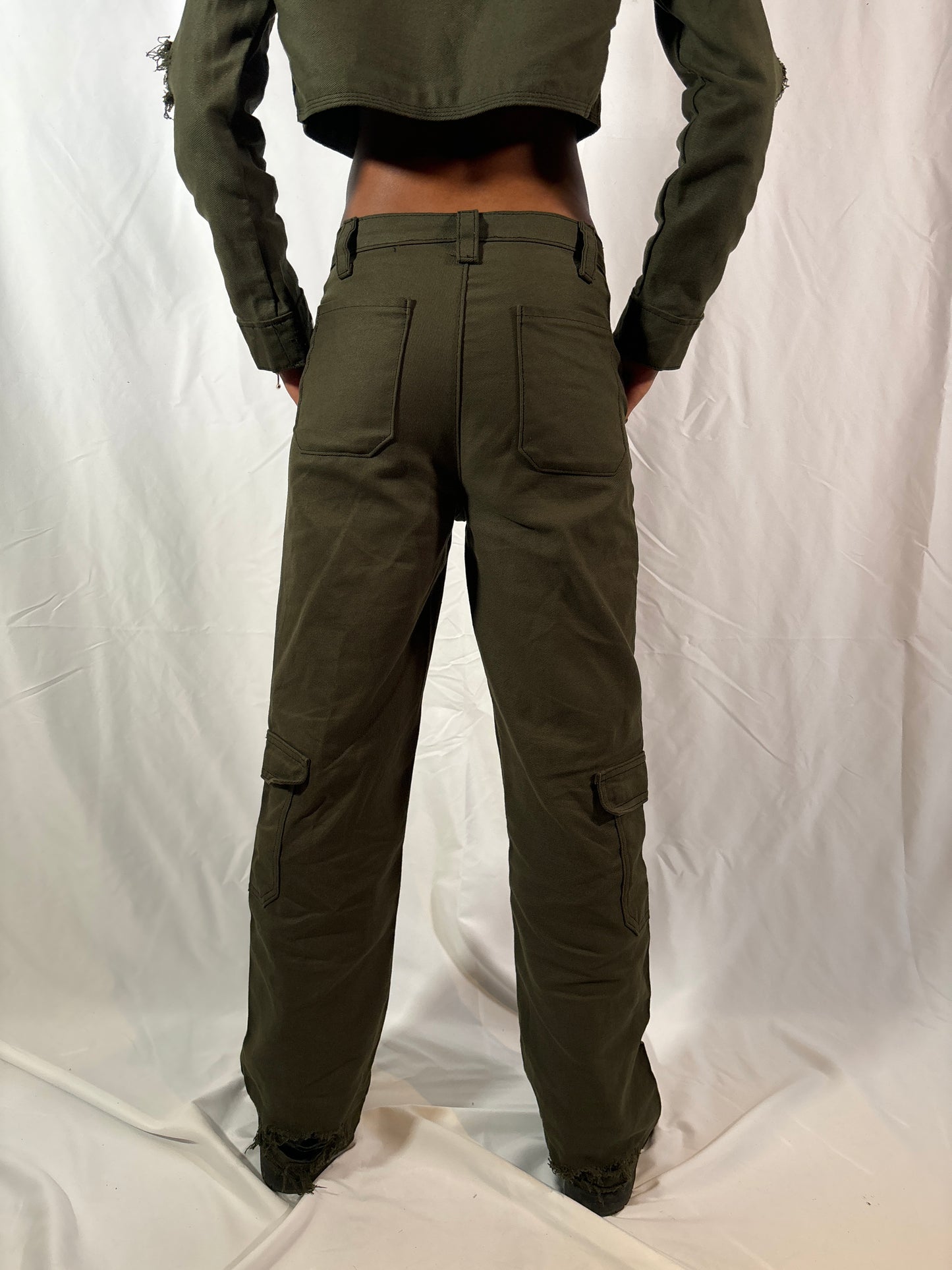 Military fatigue pants