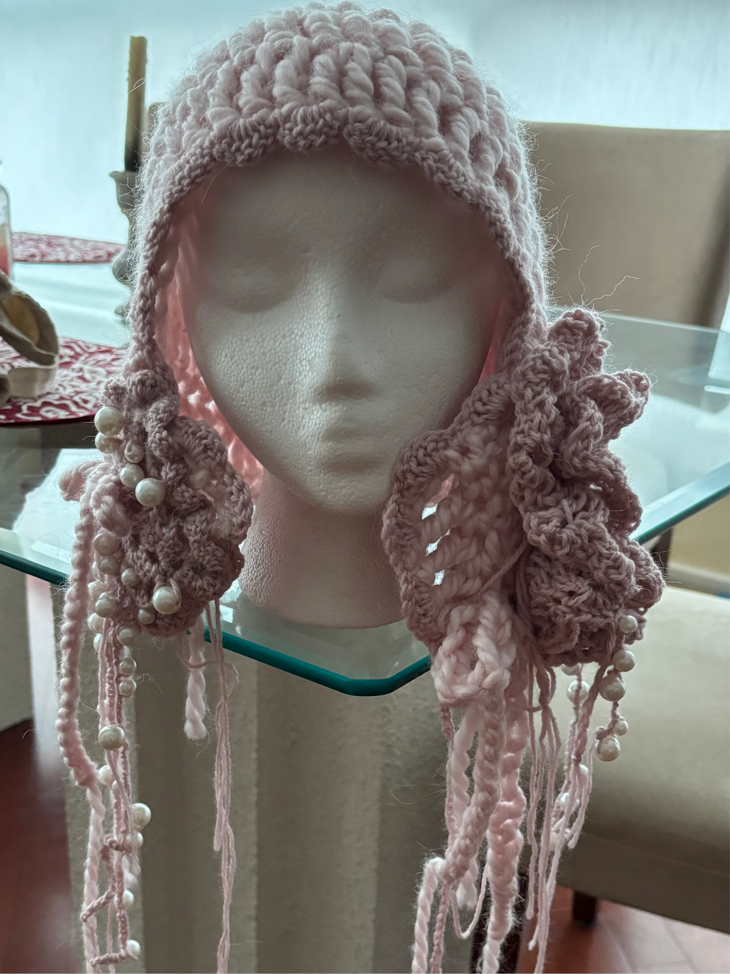 manic pixie pearl hat